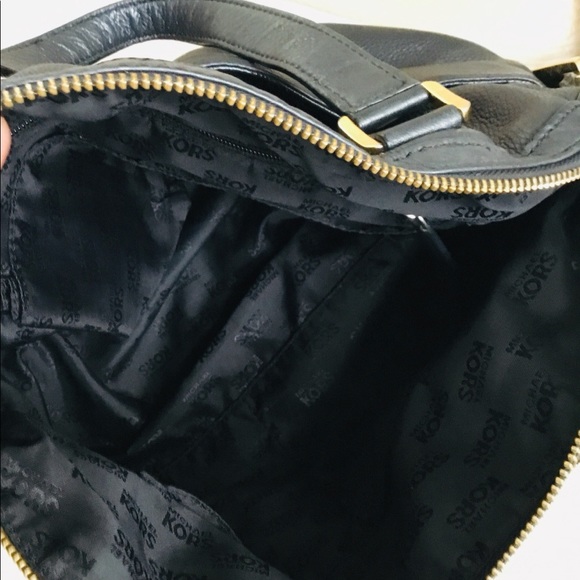 Michael Kors leather bag - Picture 5 of 9
